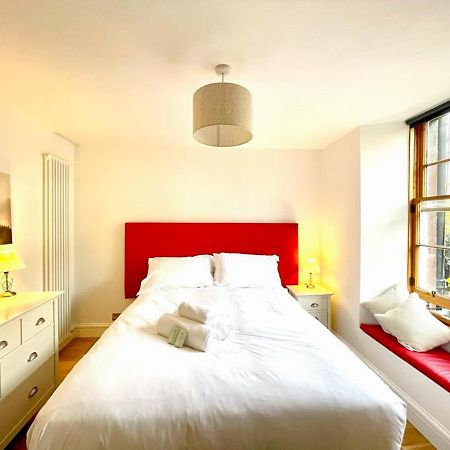 Апартаменты Prime Edinburgh New Town. Newly Reno'D Cosy Nest Экстерьер фото